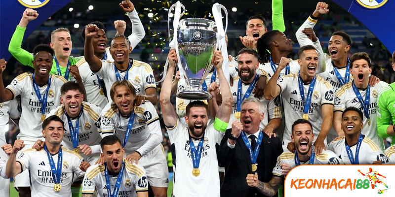 real madrid con khat trung ve Real Madrid và “kỷ nguyên Galacticos mới”